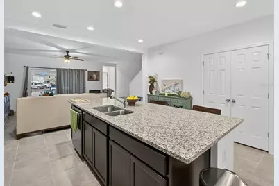 439 Annabelle Way, Davenport, FL 33837 - Photo 11