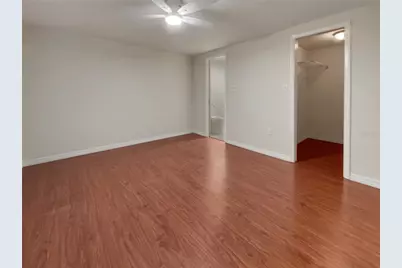 2132 McIntosh Road, Sarasota, FL 34232 - Photo 3