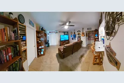 906 Bluewater Drive, Sun City Center, FL 33573 - Photo 29