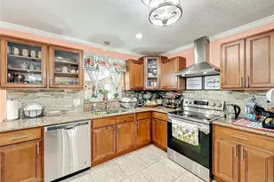 1395 Emerald Dr, Kissimmee, FL 34744 - Photo 17