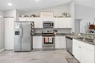 163 Marion Oaks Pass, Ocala, FL 34473 - Photo 9