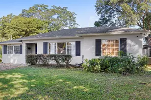 807 Silver Dr, Orlando, FL 32804 - Photo 3