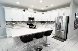 1738 Farmstead Ln, Oviedo, FL 32765 - Photo 11