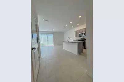 7805 Waterscape Drive, Groveland, FL 34736 - Photo 7