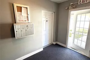 9002 Tudor Dr, Tampa, FL 33615 - Photo 17