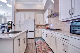 8394 Via Vittoria Way, Orlando, FL 32819 - Photo 9