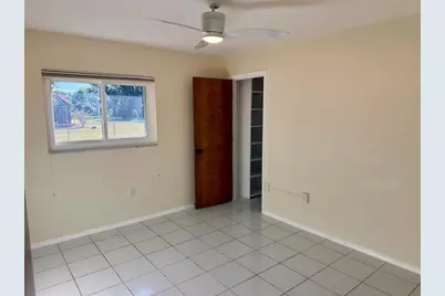 3652 Oak Grove Drive, Sarasota, FL 34243 - Photo 31