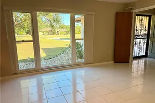 3652 Oak Grove Dr, Sarasota, FL 34243 - Photo 45