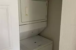 2564 Robert Trent Jones Dr, Orlando, FL 32835 - Photo 11