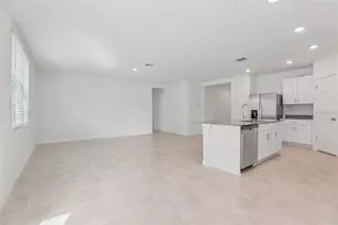 2350 White Tail St, Davenport, FL 33837 - Photo 7