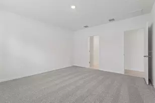 2350 White Tail St, Davenport, FL 33837 - Photo 17