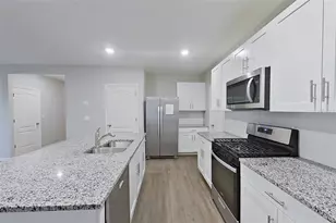 32037 Katelin Cir, Leesburg, FL 34748 - Photo 5