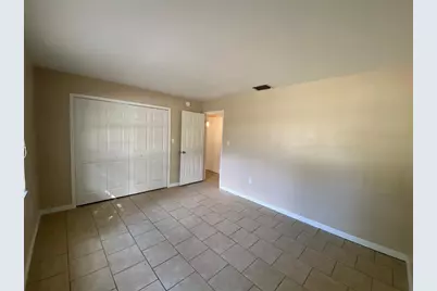 501 N Hawley Street #B, Eustis, FL 32726 - Photo 11