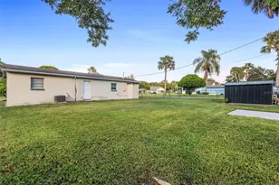 1201 W 20th St, Sanford, FL 32771 - Photo 17