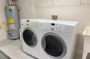 1083 David Walker Dr, Tavares, FL 32778 - Photo 7