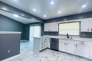 6807 Galle Ct, Orlando, FL 32818 - Photo 7