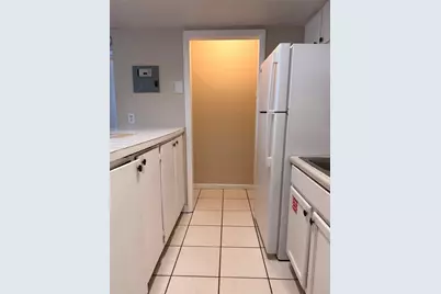 5111 Curry Ford Road #4, Orlando, FL 32812 - Photo 13