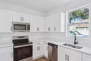 248 E Magnolia St, Groveland, FL 34736 - Photo 7