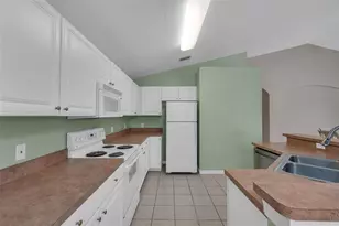 4700 Cumbrian Lakes Dr, Kissimmee, FL 34746 - Photo 9