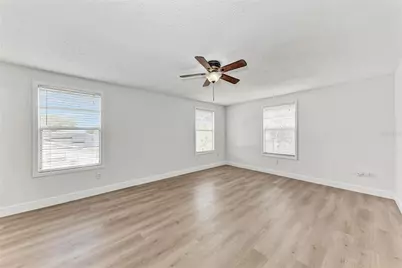 4233 5th Avenue W, Palmetto, FL 34221 - Photo 7