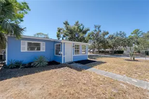 6494 3rd Ave S, Saint Petersburg, FL 33707 - Photo 1