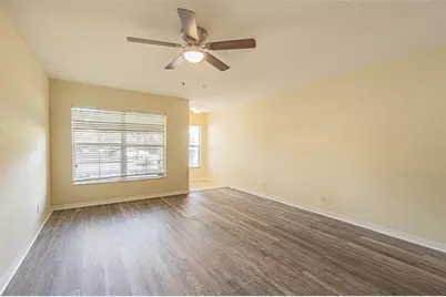 3412 Dragon View Court, Valrico, FL 33594 - Photo 7