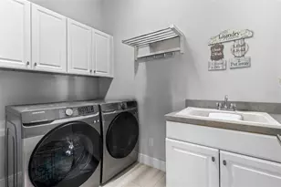 13612 Lessing Ave, Orlando, FL 32827 - Photo 23