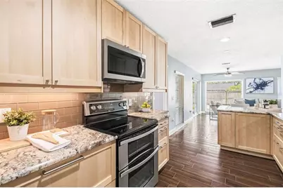 5037 Nadine Street, Orlando, FL 32807 - Photo 7