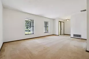 100 E Wyndham Ct, Longwood, FL 32779 - Photo 9