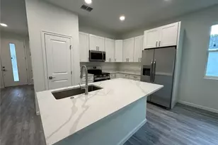 25 W 17th St, Apopka, FL 32703 - Photo 3