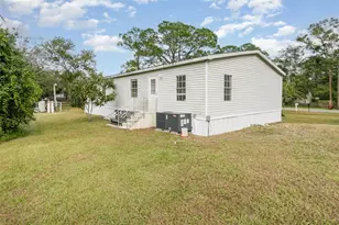 25542 Mathew St, Christmas, FL 32709 - Photo 17