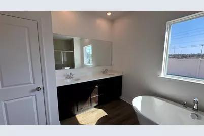 857 Hawthorne Berry Road, Lakeland, FL 33810 - Photo 13