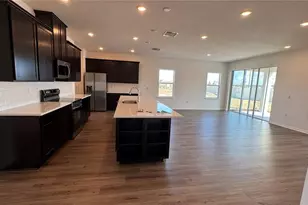 857 Hawthorne Berry Rd, Lakeland, FL 33810 - Photo 3