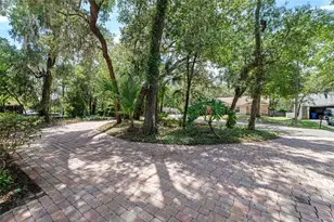 560 Fern St, Oviedo, FL 32765 - Photo 13