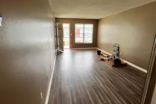 4328 Edgewater Dr, Orlando, FL 32804 - Photo 3