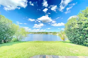 4894 Waterside Pointe Cir, Orlando, FL 32829 - Photo 9