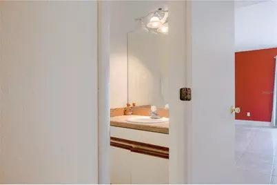 602 Oak Manor Circle, Orlando, FL 32825 - Photo 9