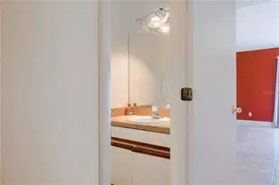 602 Oak Manor Cir, Orlando, FL 32825 - Photo 9