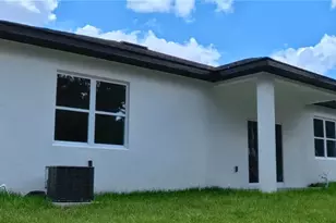 24395 NW Foxglove Ln, Dunnellon, FL 34431 - Photo 3