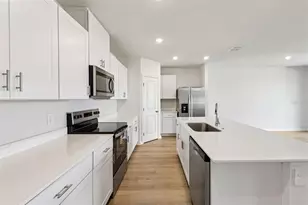 3411 Mud Cyn Dr, Davenport, FL 33837 - Photo 11