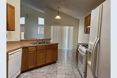 323 Weatherby Place, Haines City, FL 33844 - Photo 13