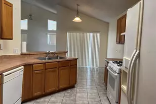 323 Weatherby Pl, Haines City, FL 33844 - Photo 13