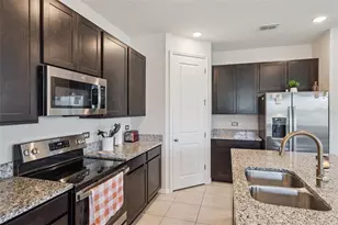 702 Heritage Sq Dr, Haines City, FL 33844 - Photo 11