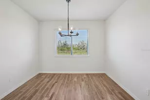 1862 Coolridge Pl, Zephyrhills, FL 33541 - Photo 7