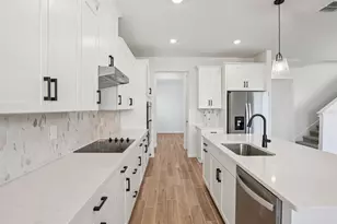 1862 Coolridge Pl, Zephyrhills, FL 33541 - Photo 5