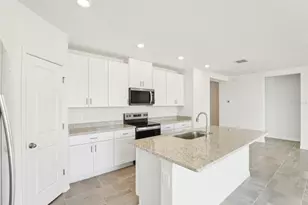 31678 Wild Grape Ln, Brooksville, FL 34602 - Photo 13