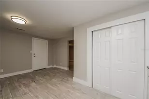 1805 Simonton Ave, Orlando, FL 32806 - Photo 13