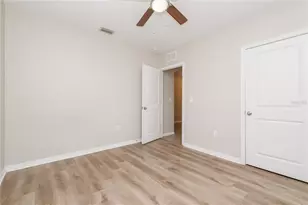 327 Tierra Verde Way, Bradenton, FL 34212 - Photo 13