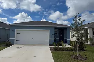 2606 Angel Fls Dr, Davenport, FL 33837 - Photo 1