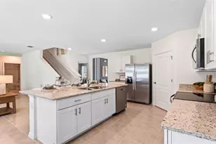 2810 House Finch Rd, Saint Cloud, FL 34773 - Photo 7